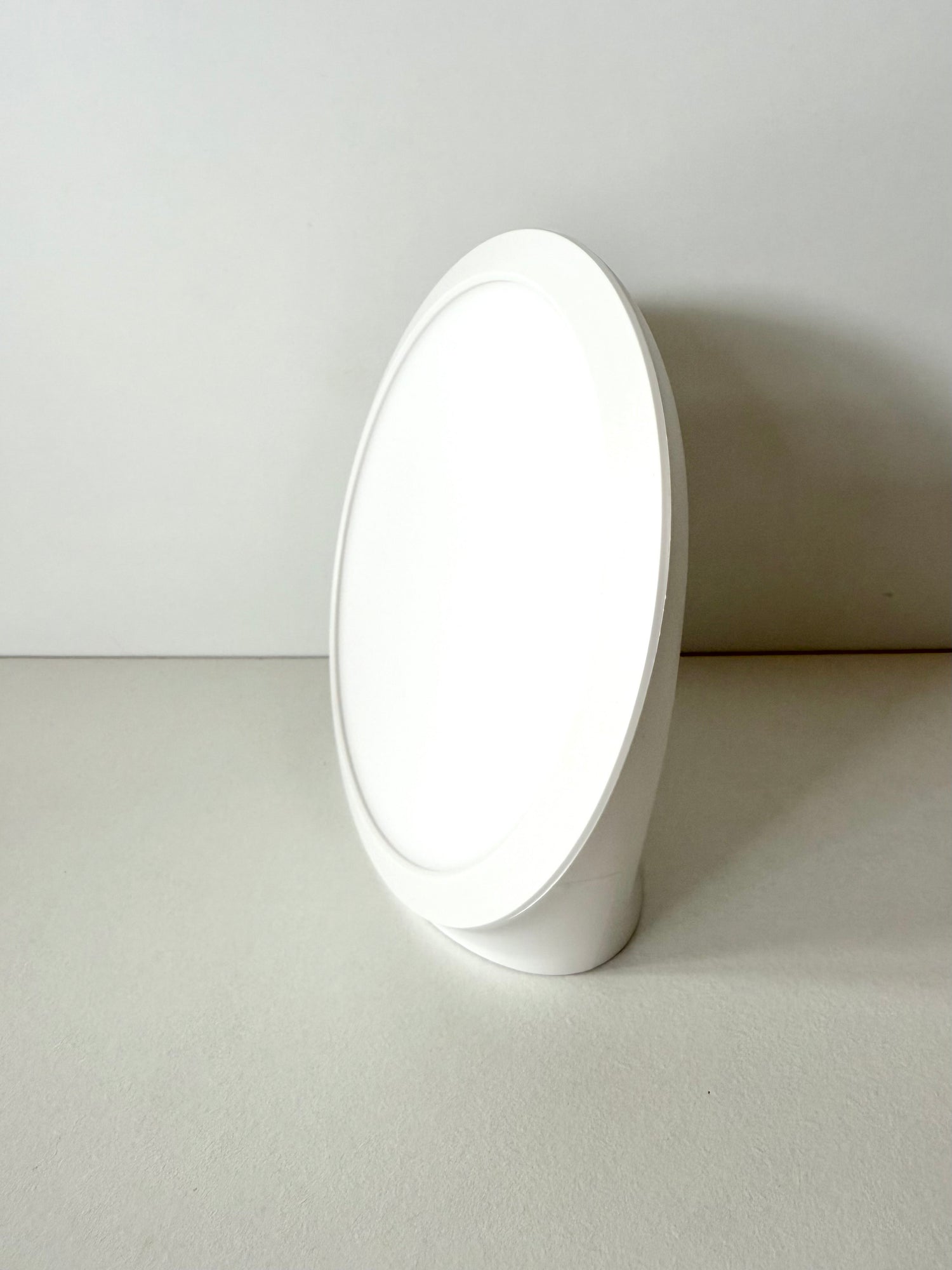 Bright Light Lamp Round